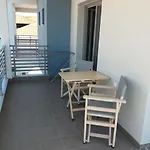 Nissos 3*
